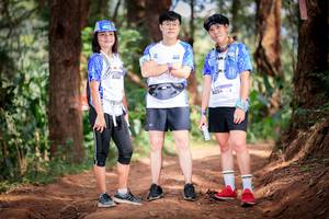 BIB: 8240, 8234, 250
                            <button type="button" onclick="openModal(15967117)" class="btn btn-primary btn-sm float-right btn-popup" data-toggle="modal" data-target=".modal-high-quality">
                        <i class="fas fa-shopping-cart"></i> Add to Cart
                    </button>
                                            <button type="button" onclick="isThisMe(15967117, true)" class="btn btn-success btn-sm float-right btn-popup btn-isme hidden" data-toggle="tooltip" data-placement="bottom" title="นี่คือรูปของคุณใช่ไหม คลิกที่นี่เพื่อเอาเข้าอัลบั้ม">
                        <i class="fas fa-plus"></i> Add to album
                    </button>
                    <button type="button" onclick="isThisMe(15967117, false)" class="btn btn-warning btn-sm float-right btn-popup btn-isnotme hidden">
                        <i class="fas fa-ban"></i> Remove from album
                    </button>